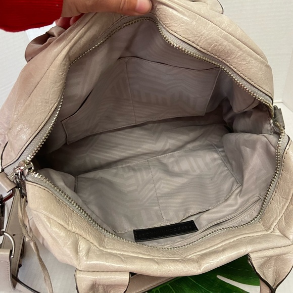 Large Rebecca Minkoff Oatmeal White Leather Tote Bag w/Shoulder Strap - Picture 7 of 14
